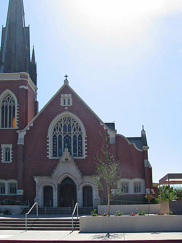 Fotos Kirche im Vorort