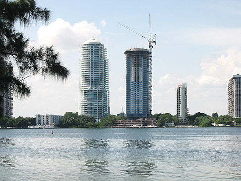 Blick vom Wasser auf Miami Fotos