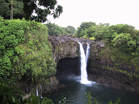 Wasserfall auf Hawaii