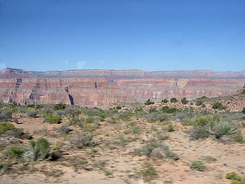 Per Hubschrauber im Grand Canyon